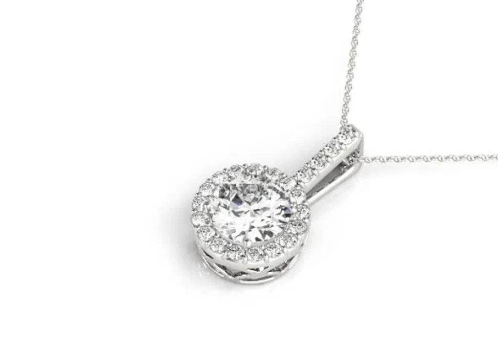 Shine Bright: How to Select the Perfect 1 Ct Diamond Solitaire Necklace