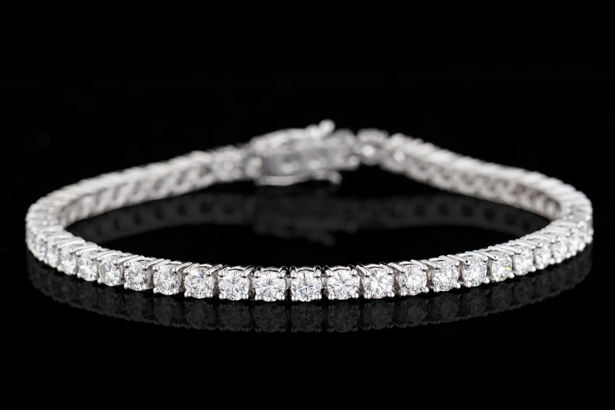 The Complete Guide to Diamond Bracelet Prices & Quality
