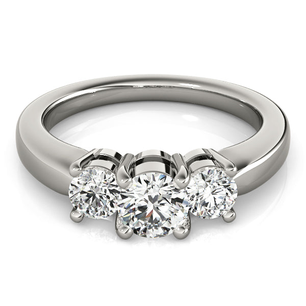 3-Stone Round Engagement Ring