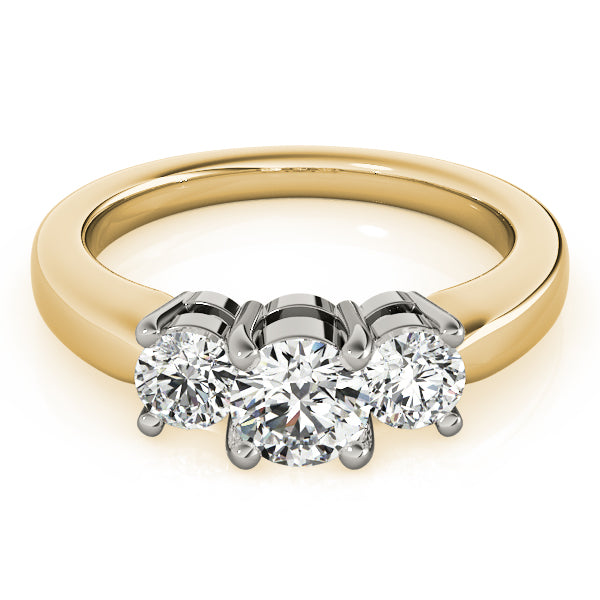 3-Stone Round Engagement Ring