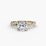 The Twisted Pavé Solitaire
