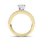 2CTW Oval Shaped Lab Grown Diamond (F/VVS) Classic Accented  Set With Band and Engagement Ring in 14K Gold