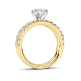 2CTW Oval Shaped Lab Grown Diamond (F/VVS) Classic Accented  Set With Band and Engagement Ring in 14K Gold