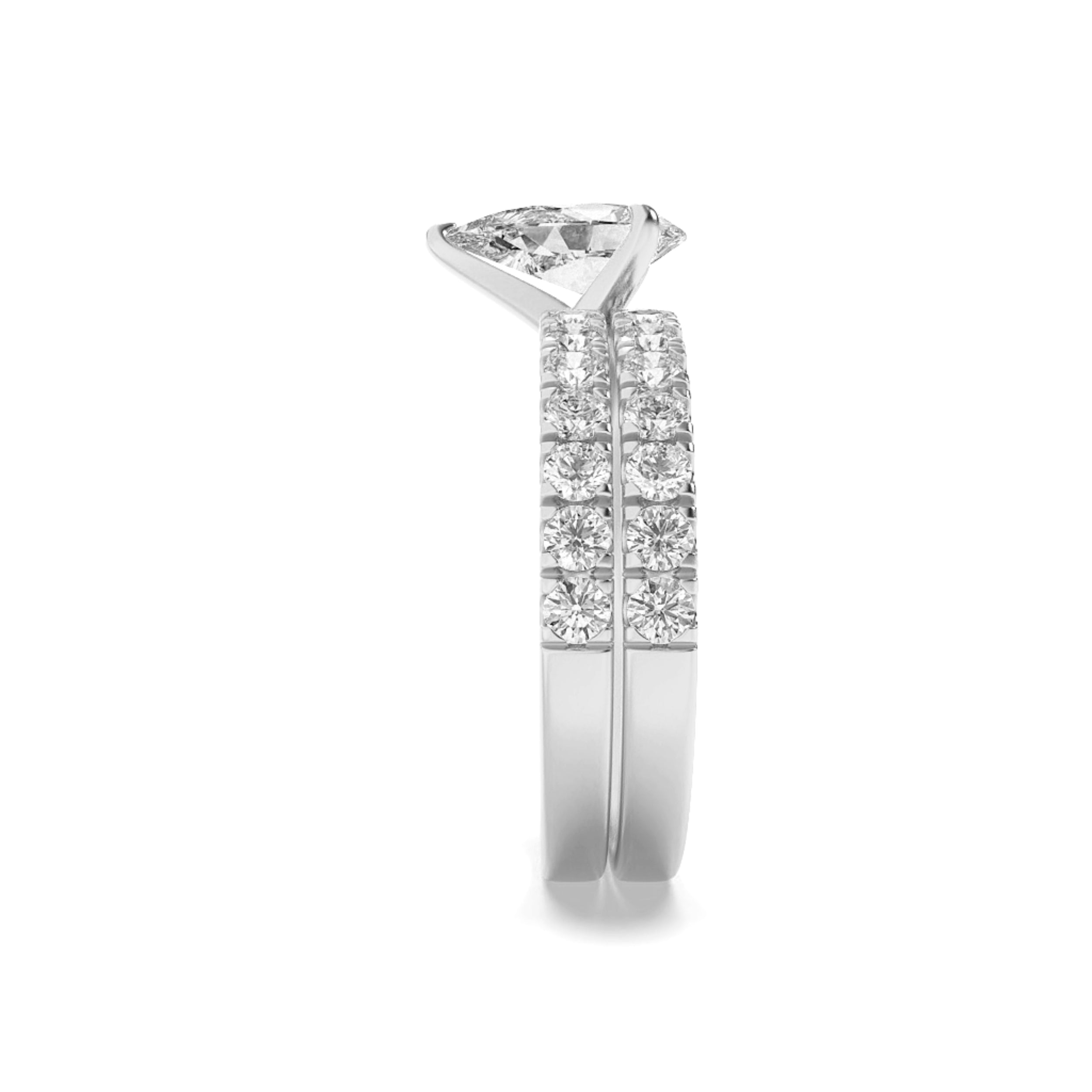 2CTW Pear Shaped Lab Grown Diamond (F/VS) Classic Accented  Set With Band and Engagement Ring in 14K Gold