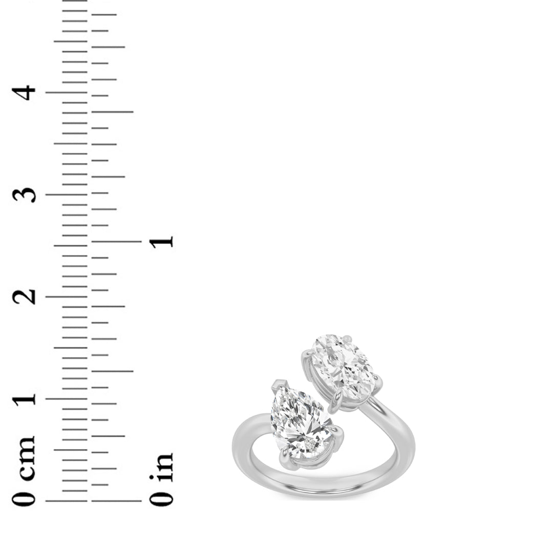 3CTW Oval Shaped Lab Grown Diamond (F/VS) Toi et Moi Fashiion Ring in 14K Gold
